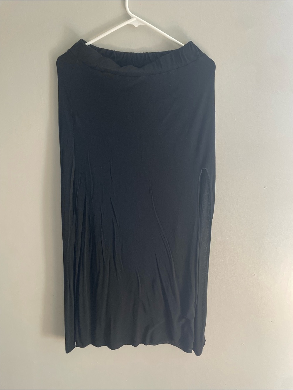 Brandy Melville Black Side Slit Midi Skirt | Small